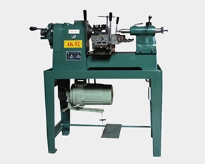 Table lathe